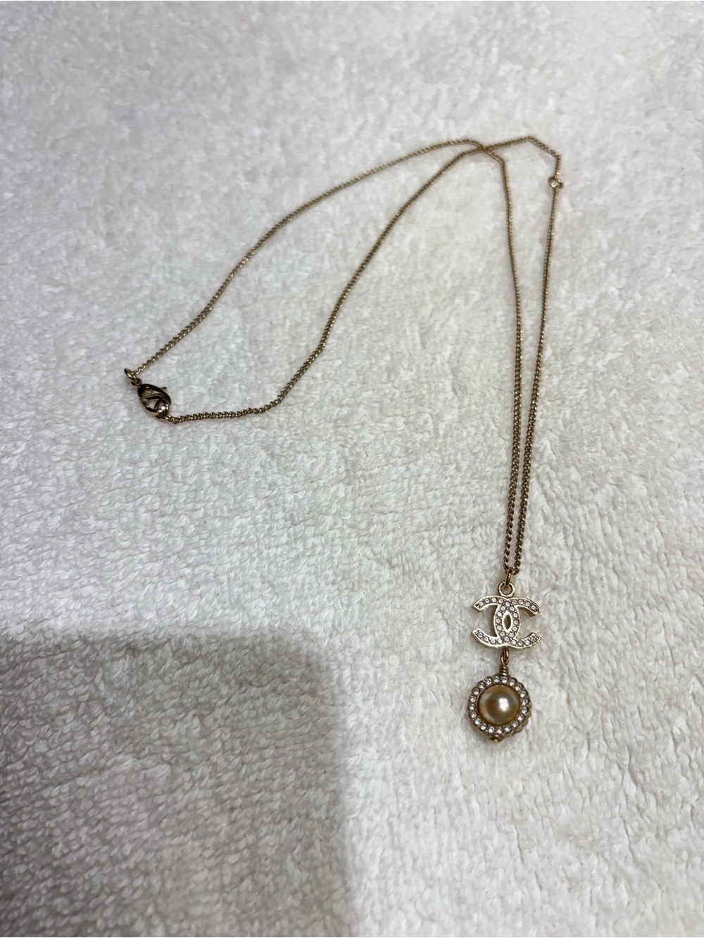 Authentic Chanel Pearl Pendant Necklace